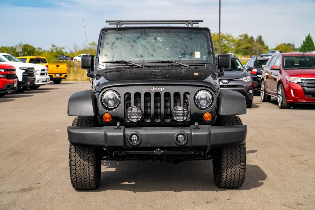 2013 Jeep Wrangler Unlimited Rubicon photo 3