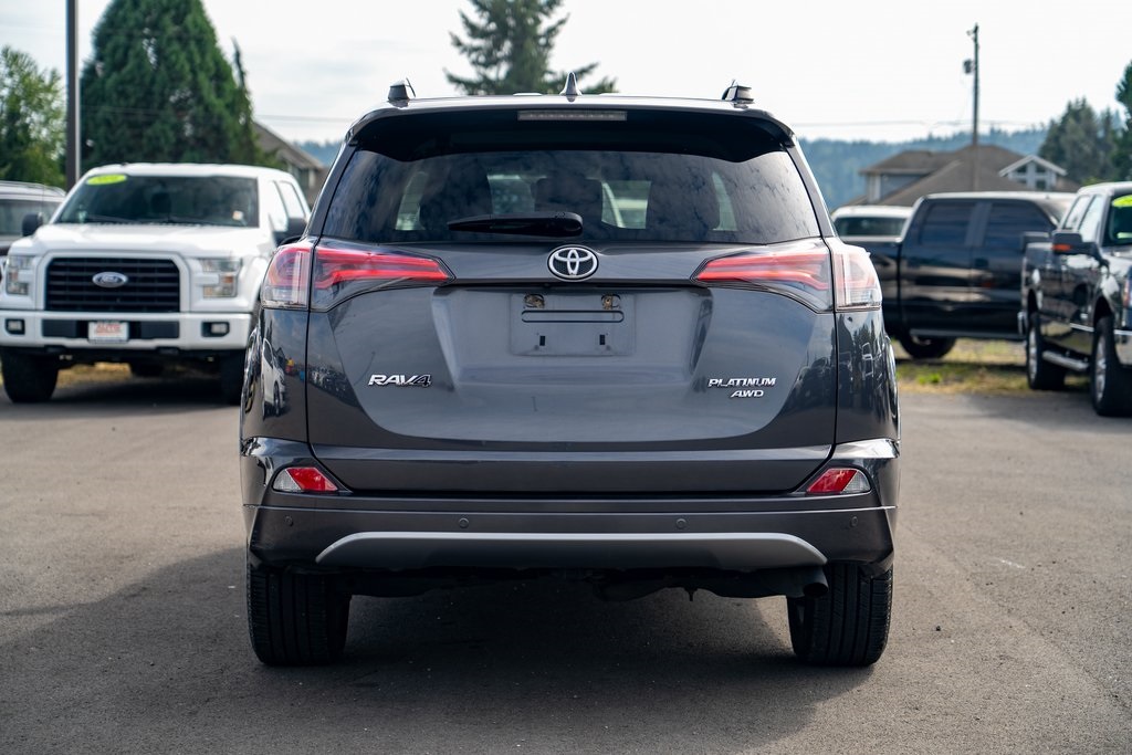 2018 Toyota RAV4 Platinum photo 4