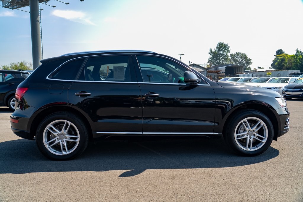 2016 Audi Q5 2.0T Premium Plus photo 8