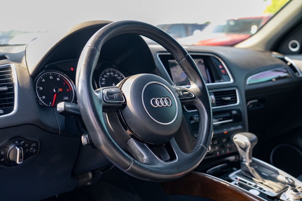 2016 Audi Q5 2.0T Premium Plus photo 13