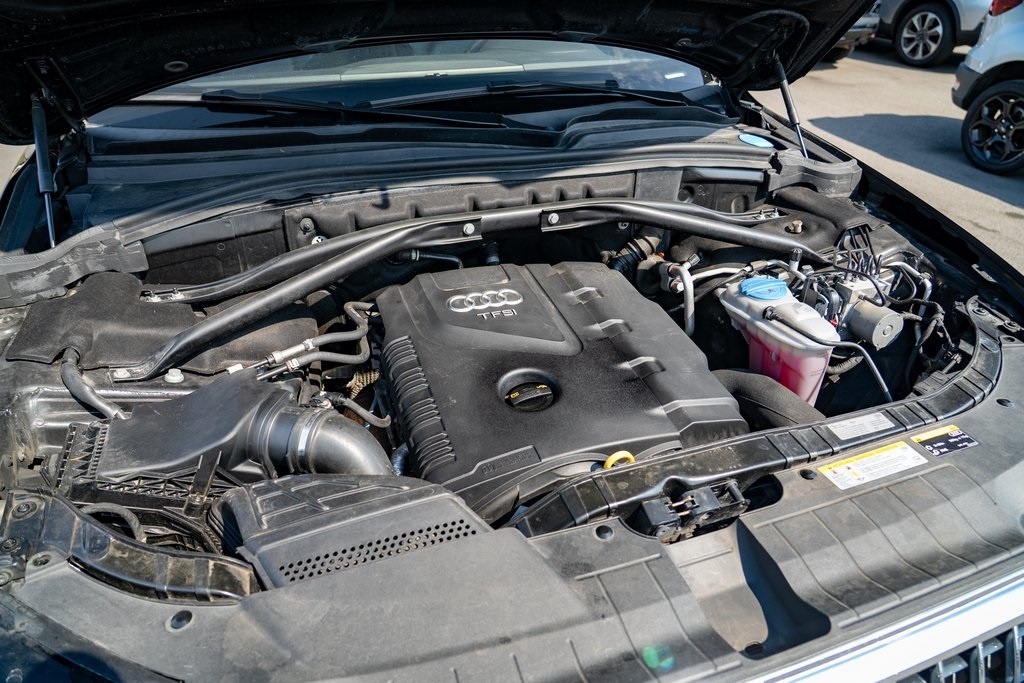 2016 Audi Q5 2.0T Premium Plus photo 25
