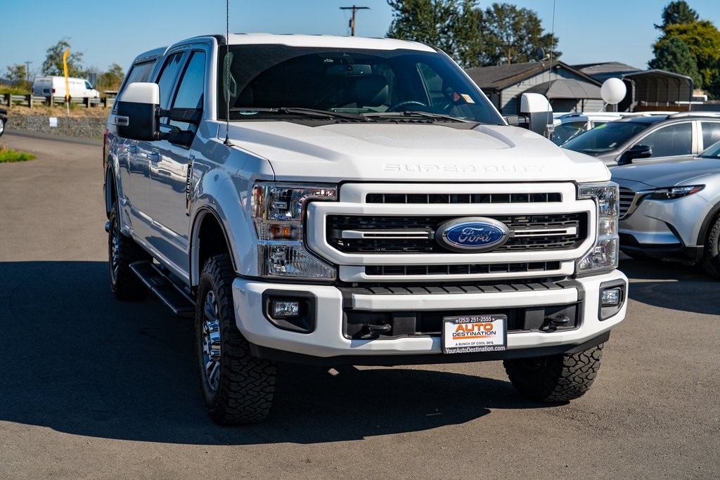 2022 Ford F-350 Lariat photo 2
