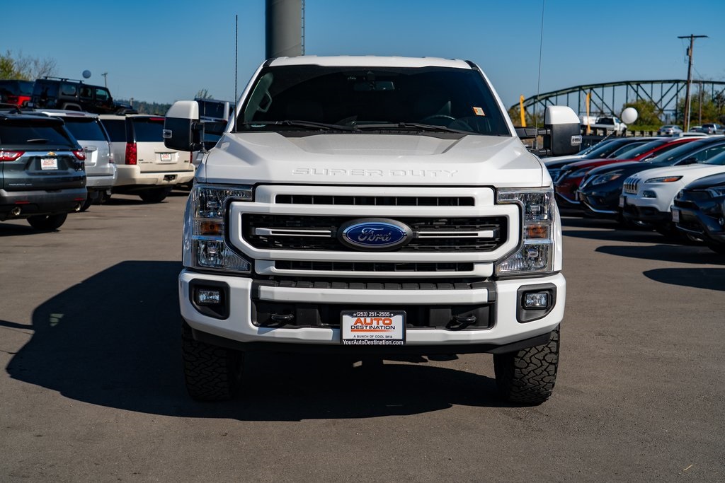 2022 Ford F-350 Lariat photo 3