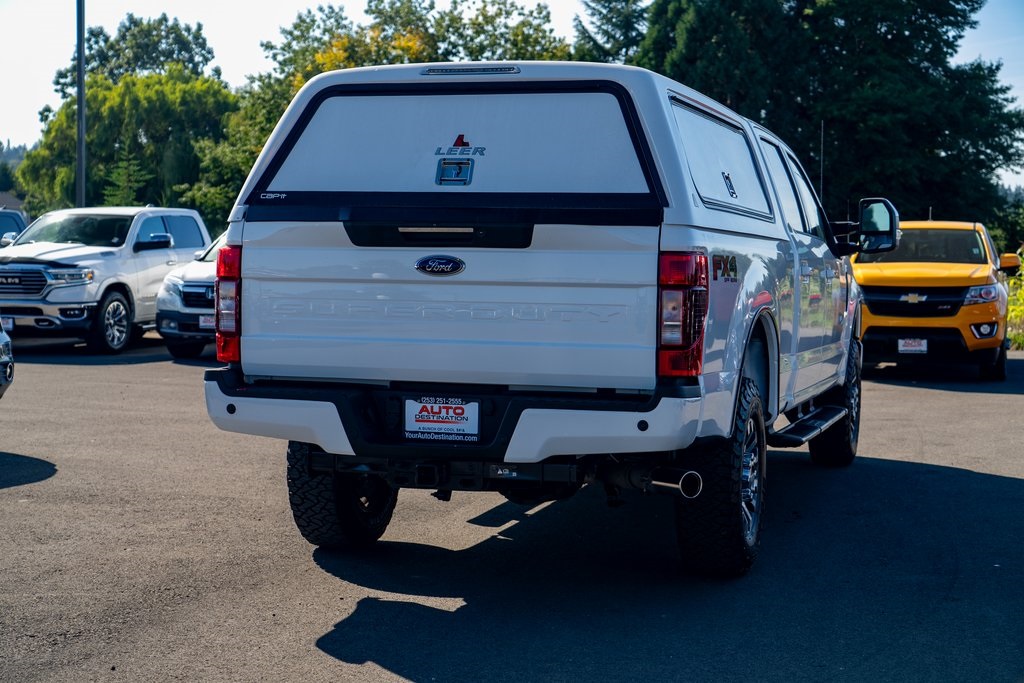 2022 Ford F-350 Lariat photo 9