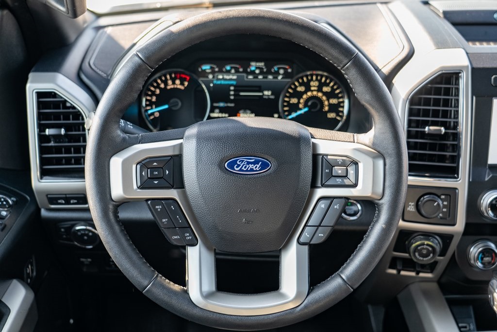 2020 Ford F-150 Lariat photo 9