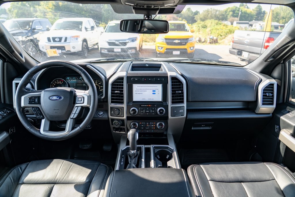 2020 Ford F-150 Lariat photo 11