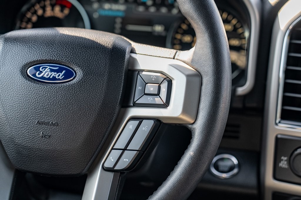 2020 Ford F-150 Lariat photo 13