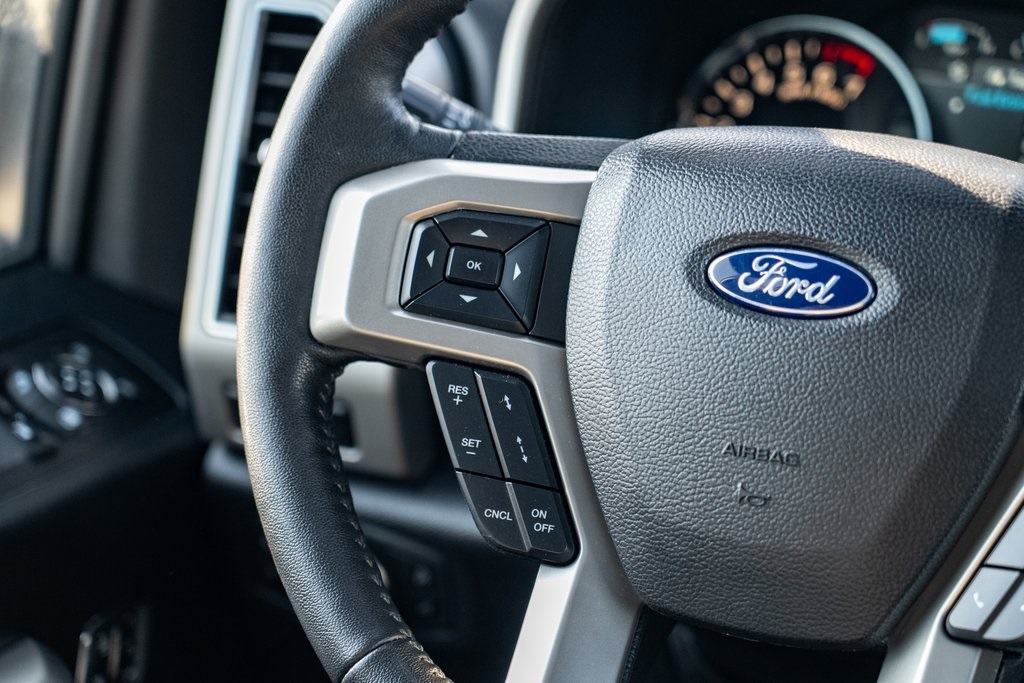 2020 Ford F-150 Lariat photo 14