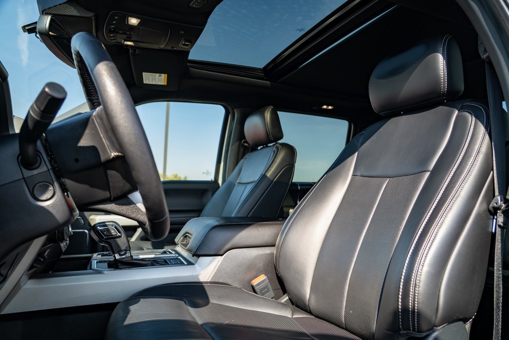 2020 Ford F-150 Lariat photo 18