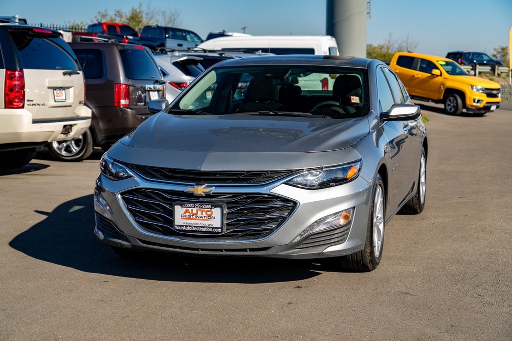 2024 Chevrolet Malibu 1LT photo 3