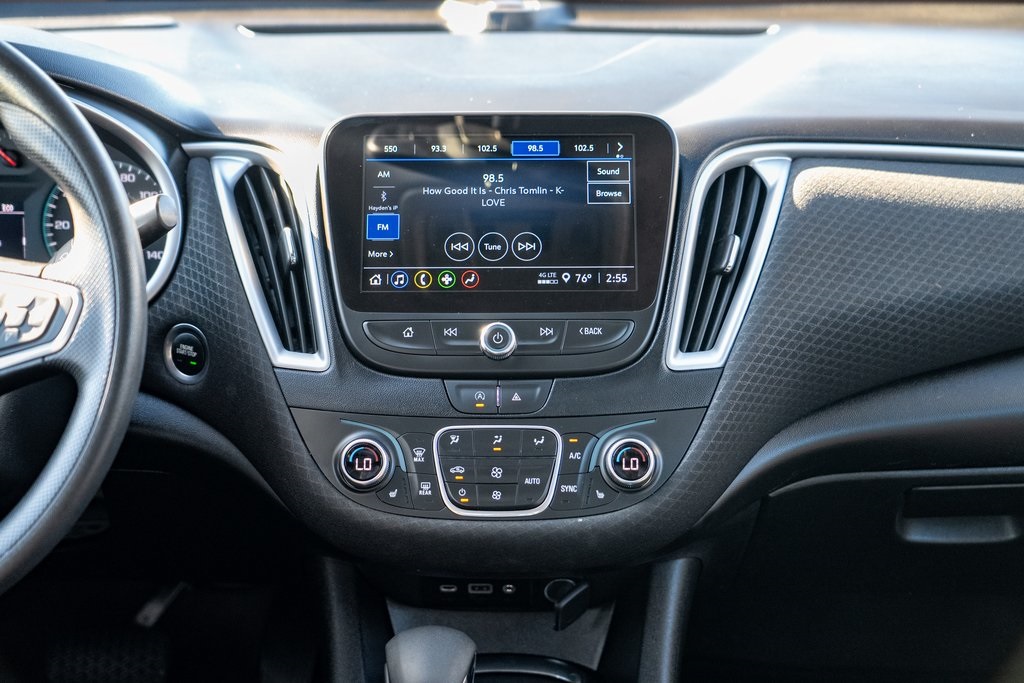 2024 Chevrolet Malibu 1LT photo 18