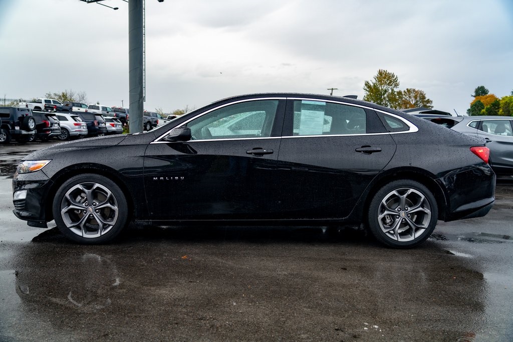 2024 Chevrolet Malibu 1LT photo 4
