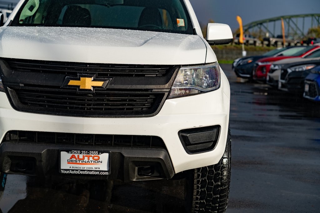2018 Chevrolet Colorado LT photo 3