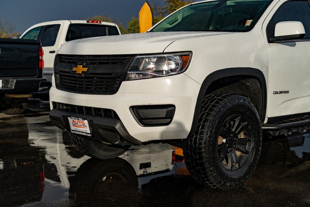 2018 Chevrolet Colorado LT photo 4