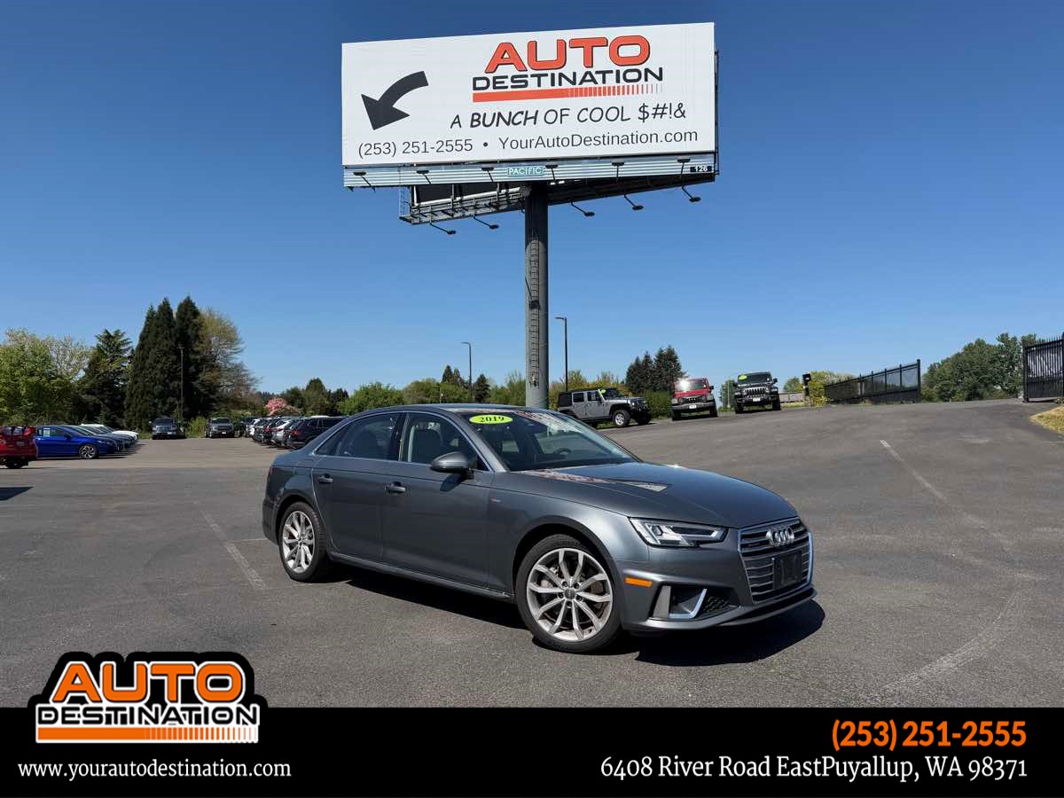 2019 Audi A4 2.0T quattro S tronic Prestige's photo