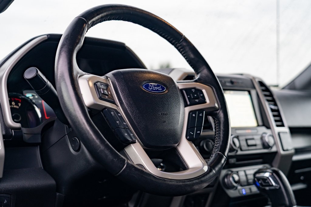 2018 Ford F-150 Lariat - Photo 13