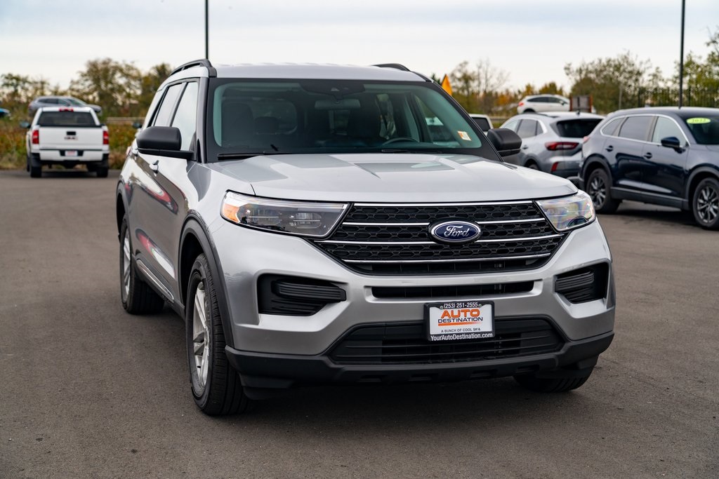 2022 Ford Explorer XLT photo 2
