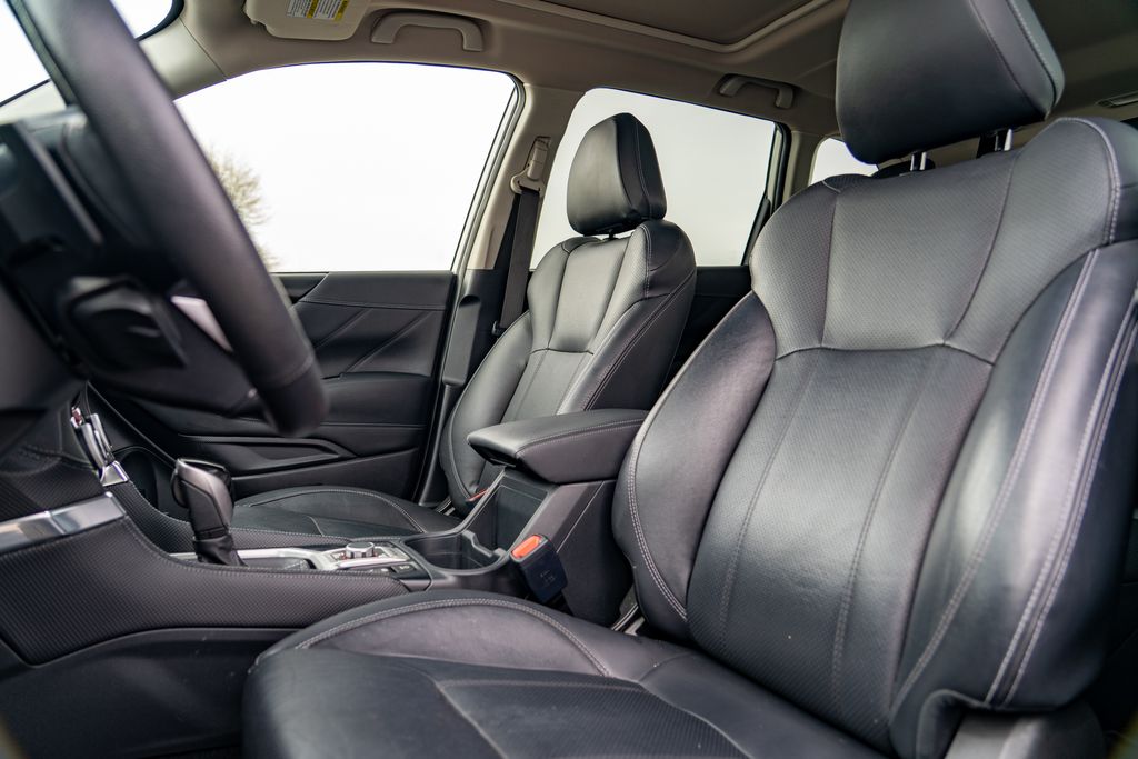 Subaru Forester photo 14