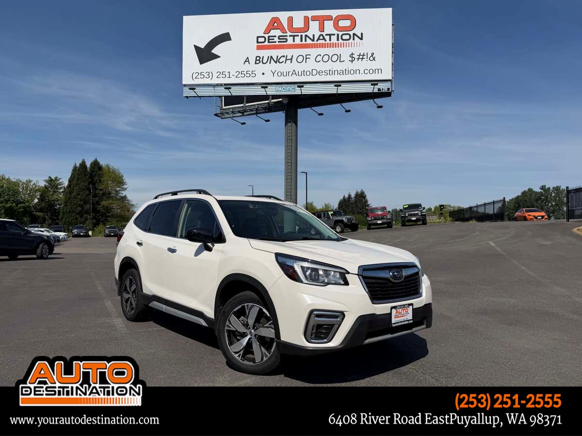 2019 Subaru Forester Touring's photo