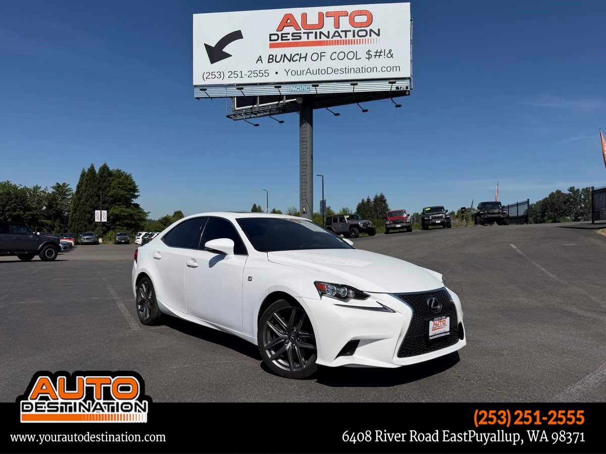 2016 Lexus IS 350 200t's photo