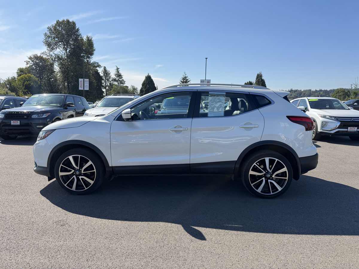 Nissan Rogue Sport photo 5
