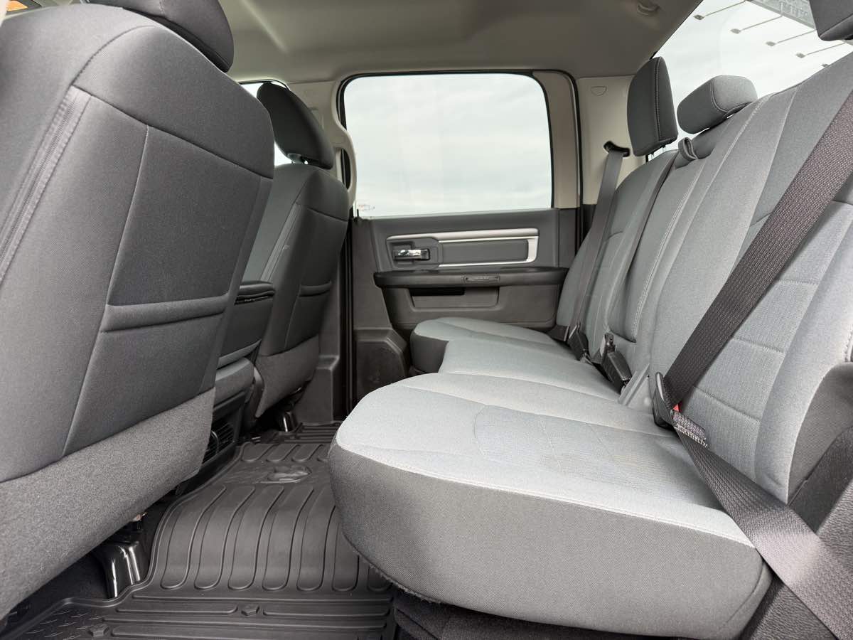 Ram 1500 photo 11