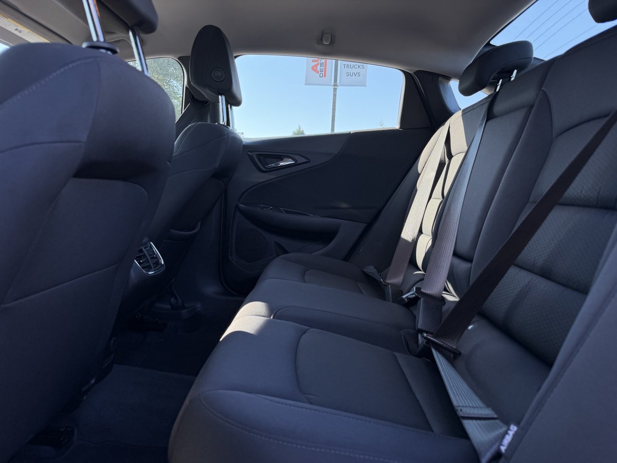 Chevrolet Malibu photo 10