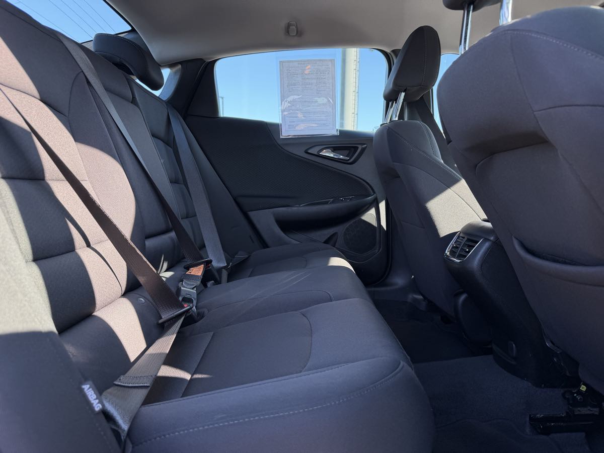 Chevrolet Malibu photo 11