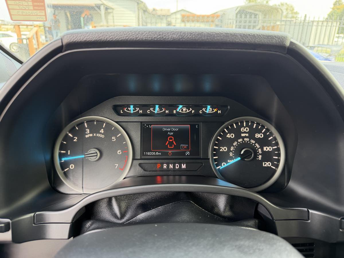 Ford F-150 photo 15