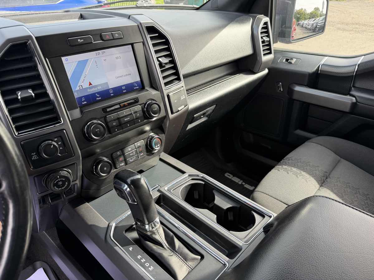 Ford F-150 photo 16