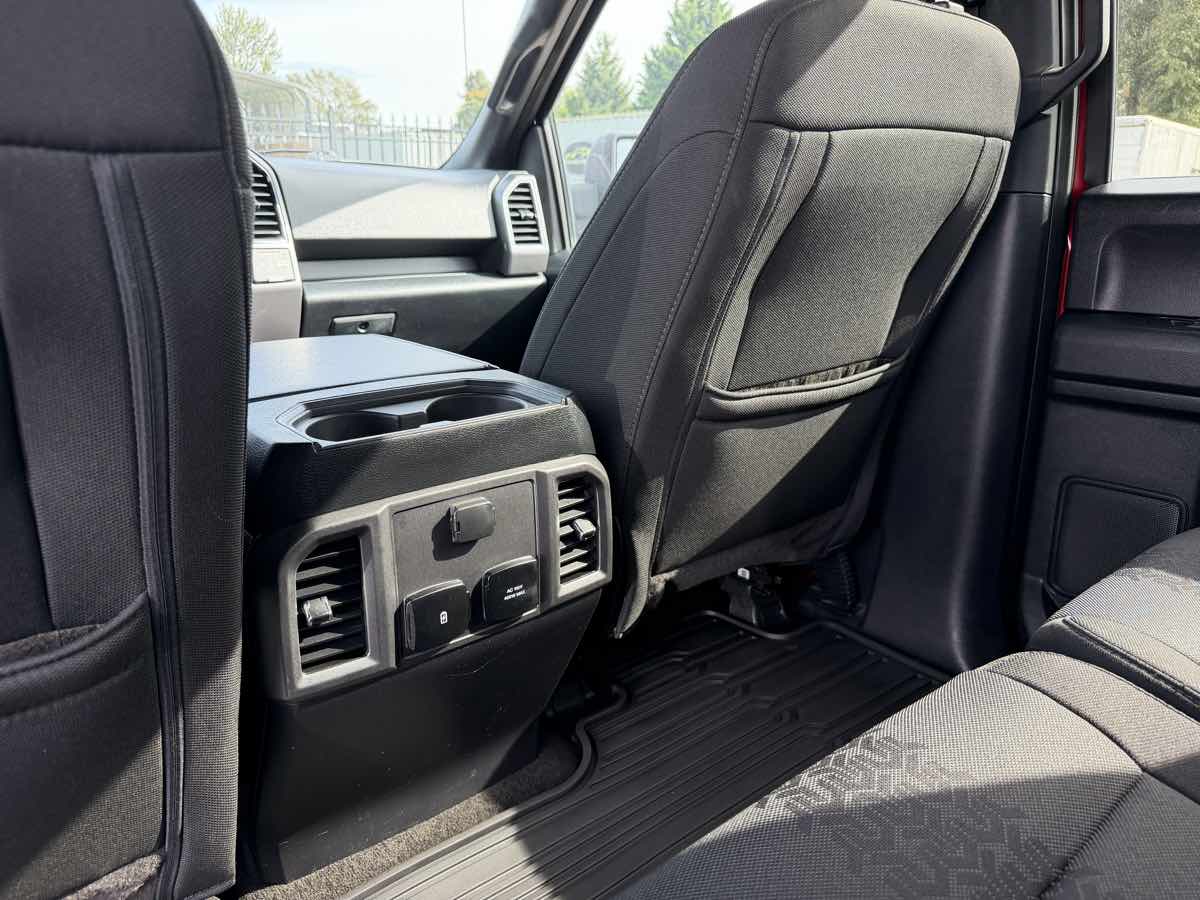 Ford F-150 photo 20
