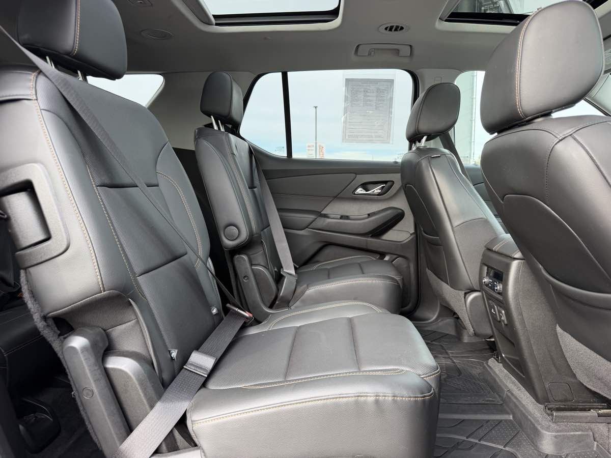 Chevrolet Traverse photo 13