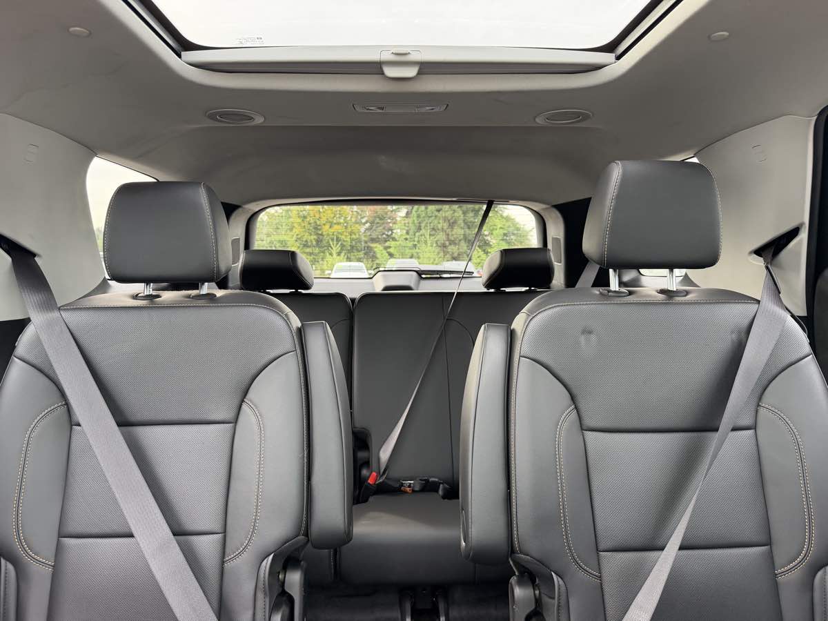 Chevrolet Traverse photo 18