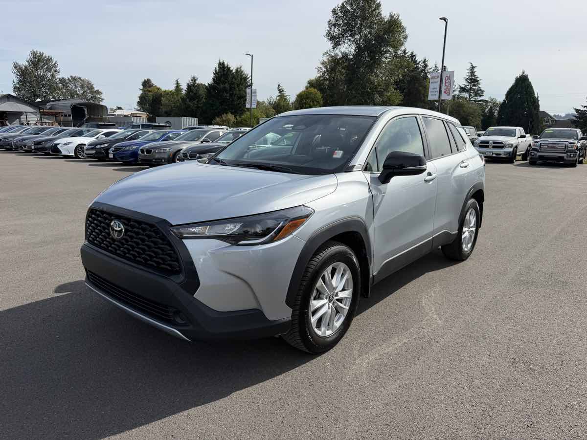 Toyota Corolla Cross photo 4