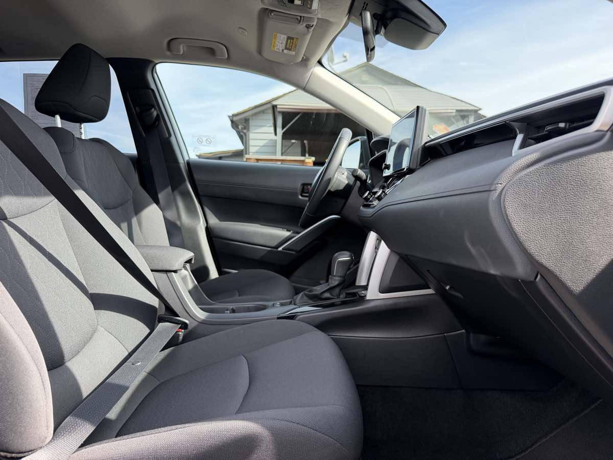Toyota Corolla Cross photo 14