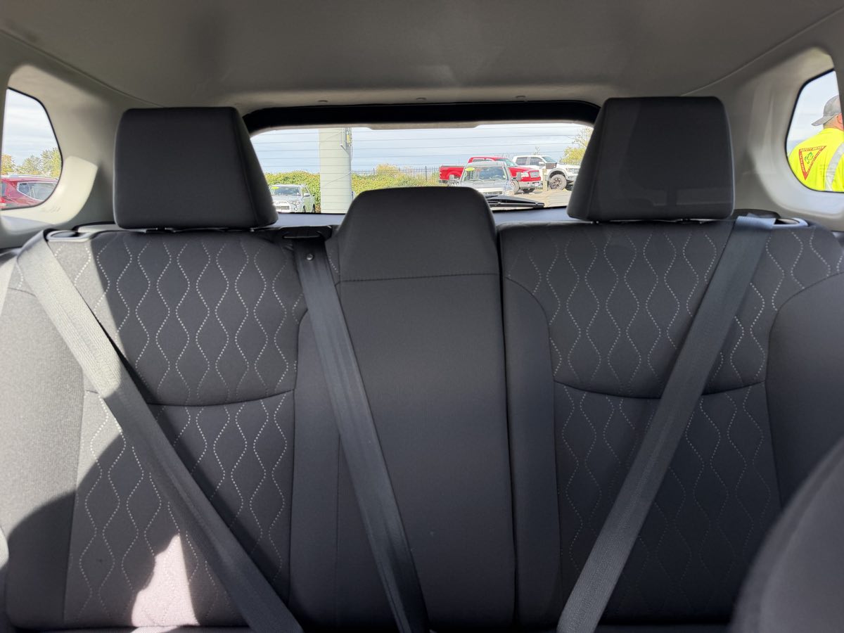 Toyota Corolla Cross photo 19