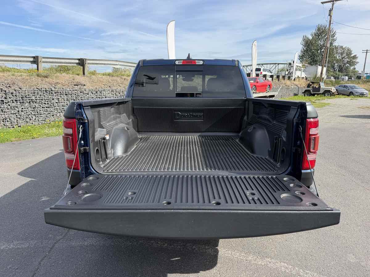 Ram 1500 photo 8