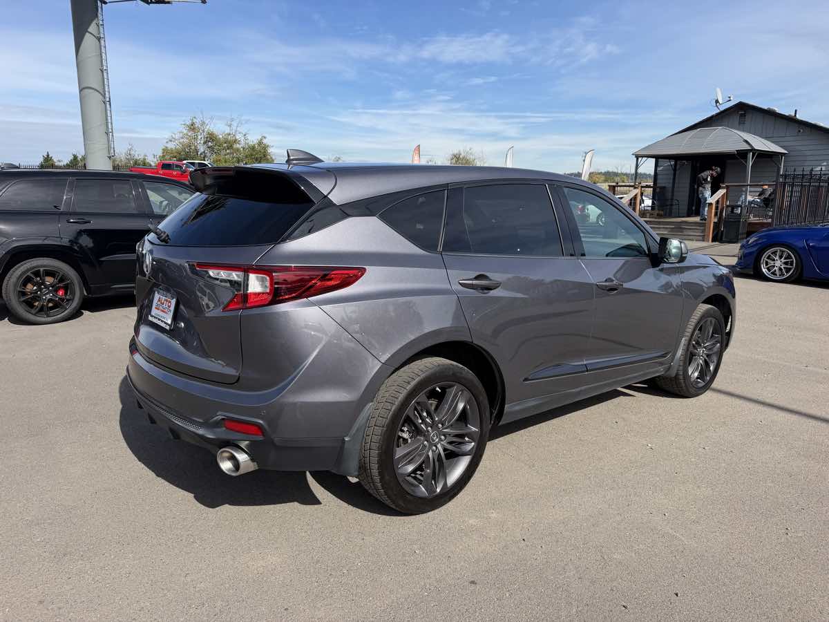 Acura RDX photo 8