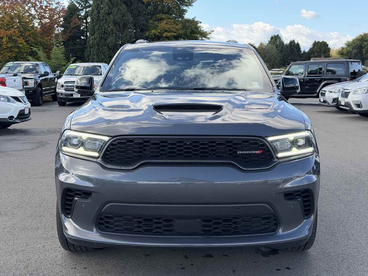 Photo 3 of this Dodge Durango