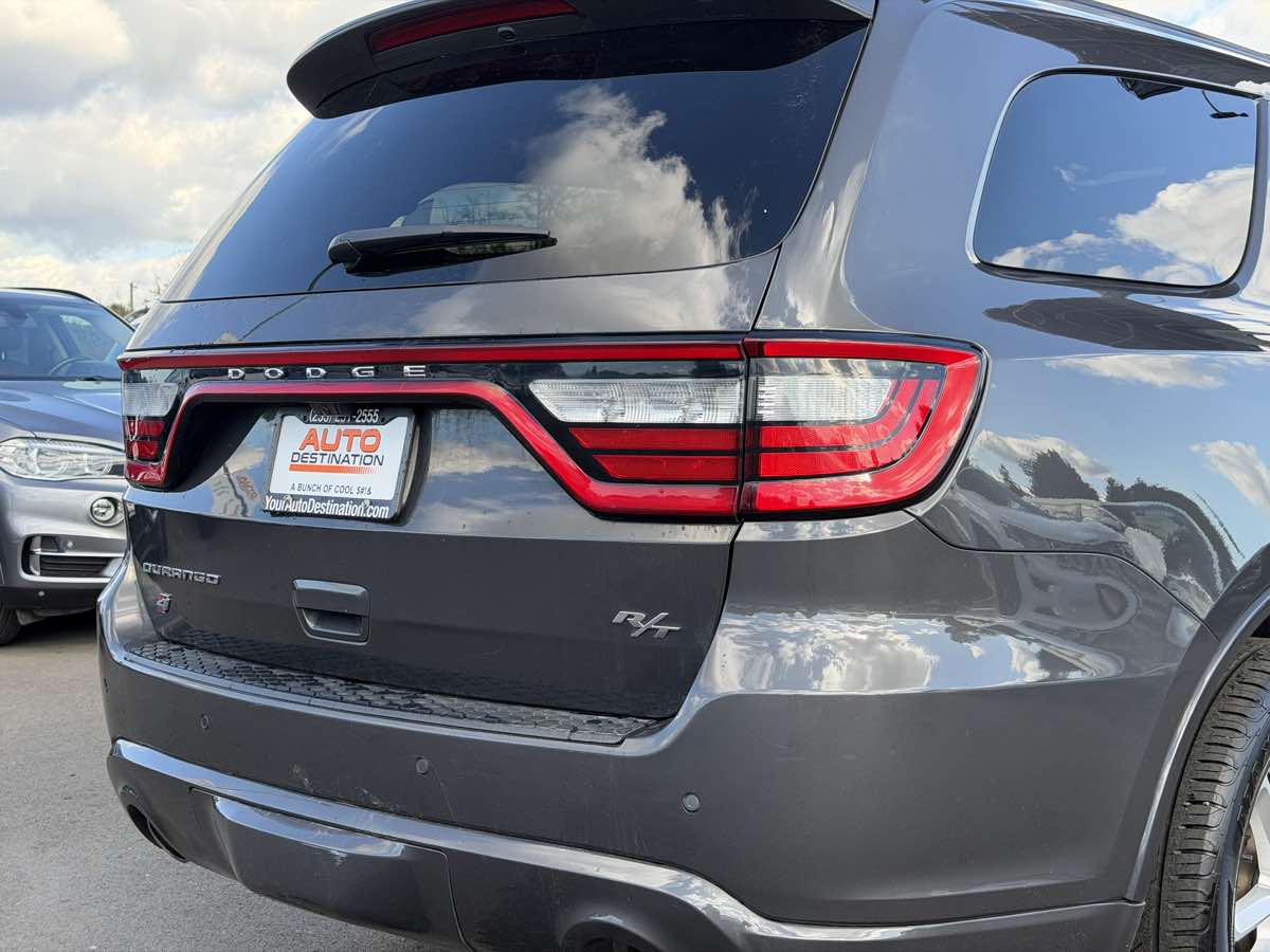 Photo 10 of this Dodge Durango