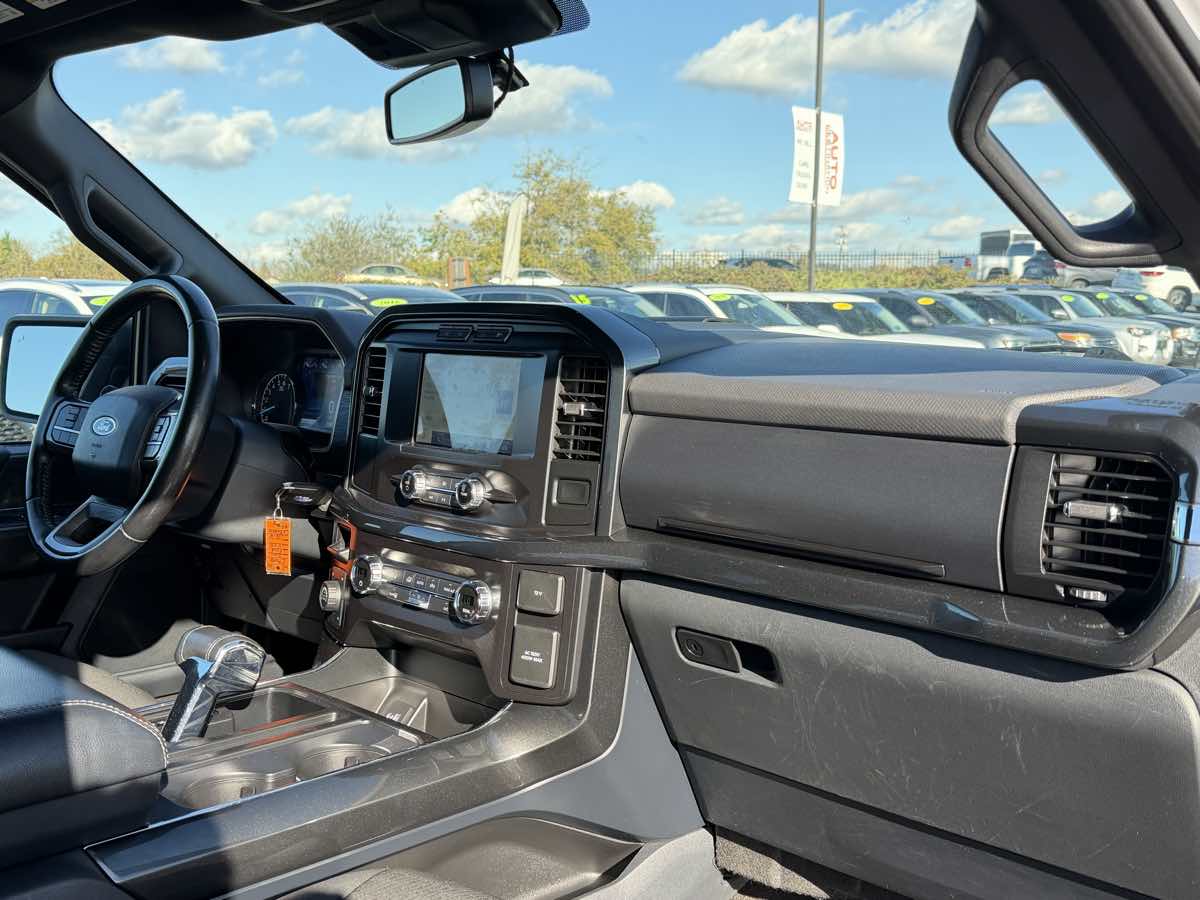 Photo 18 of this Ford F-150