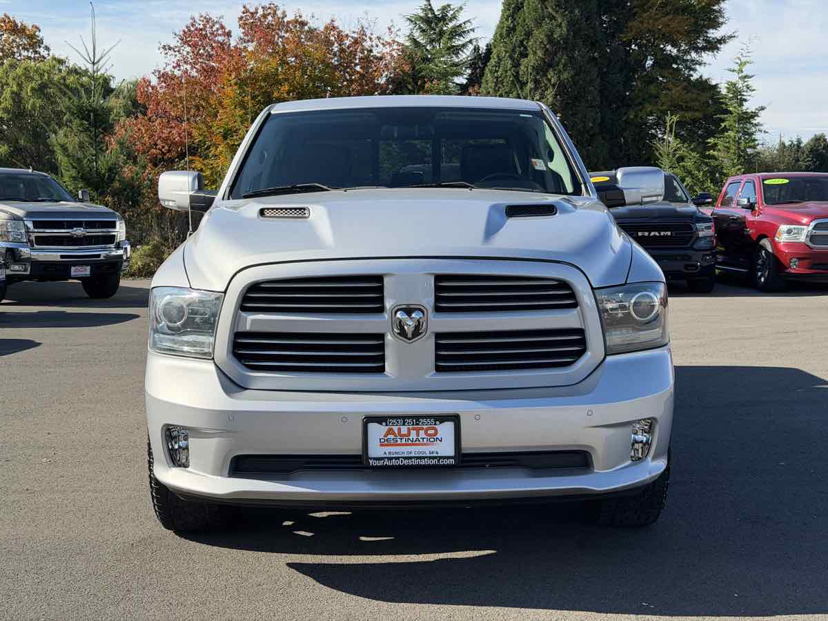 Photo 3 of this Ram 1500