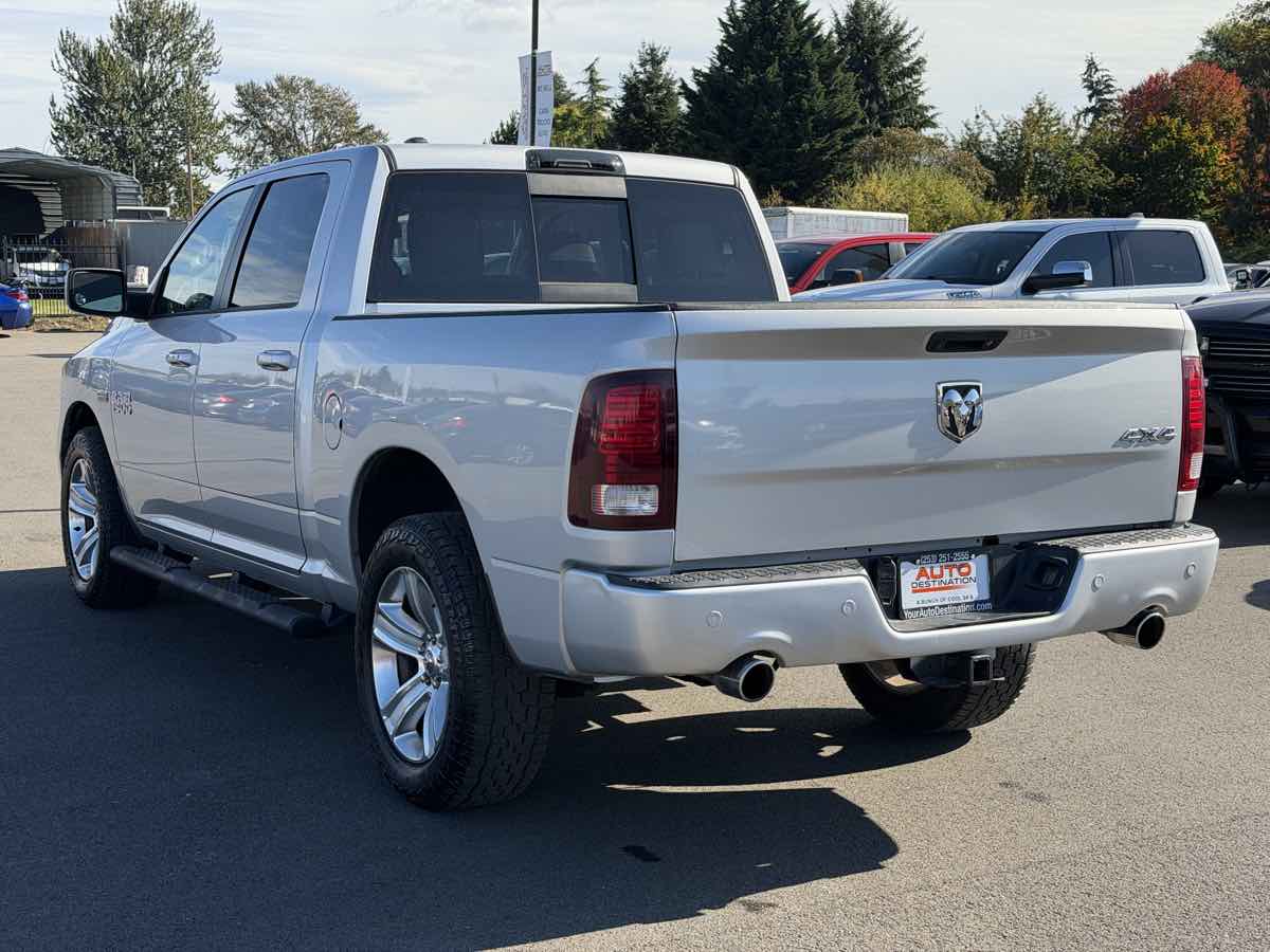 Photo 6 of this Ram 1500