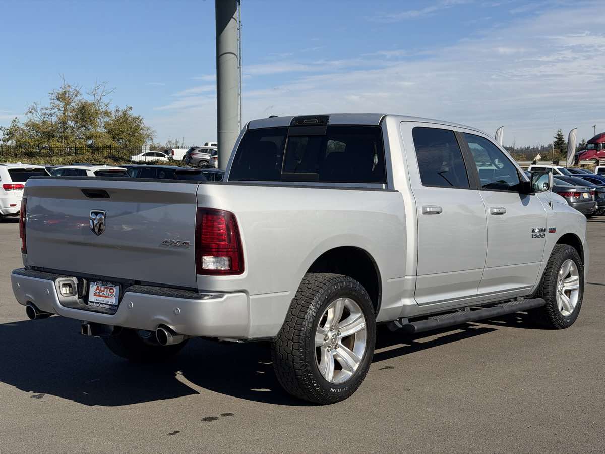 Photo 8 of this Ram 1500