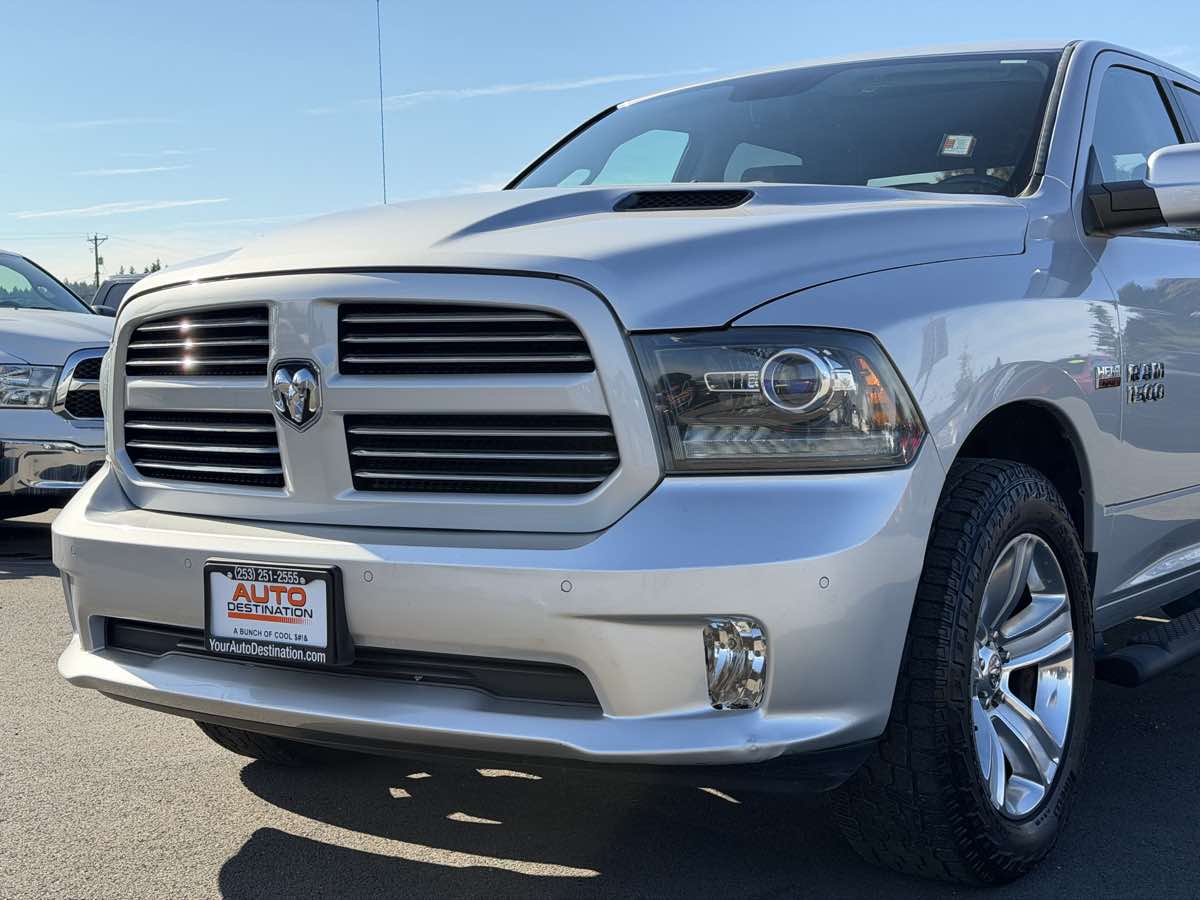 Photo 14 of this Ram 1500