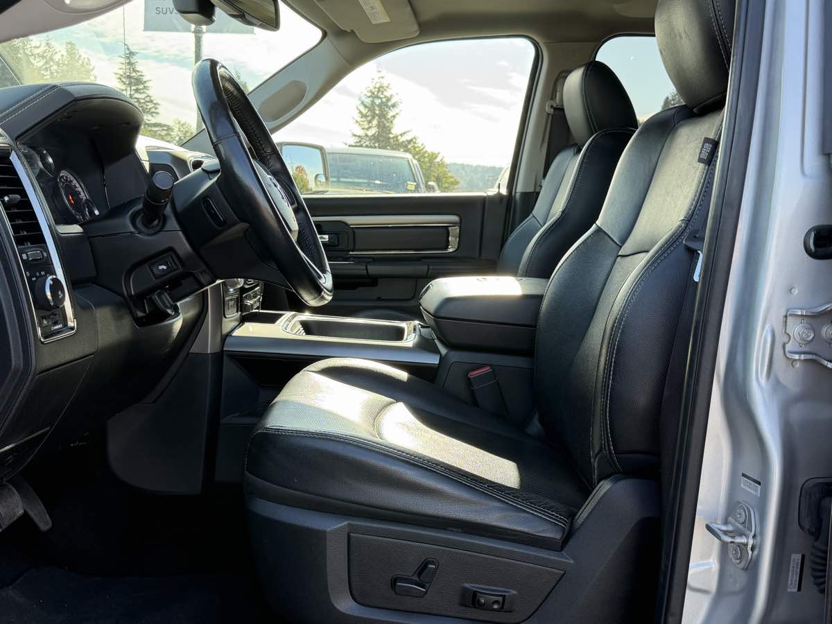 Photo 17 of this Ram 1500