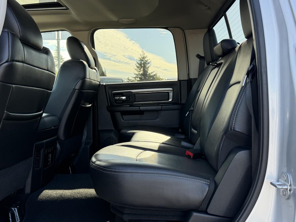 Photo 18 of this Ram 1500