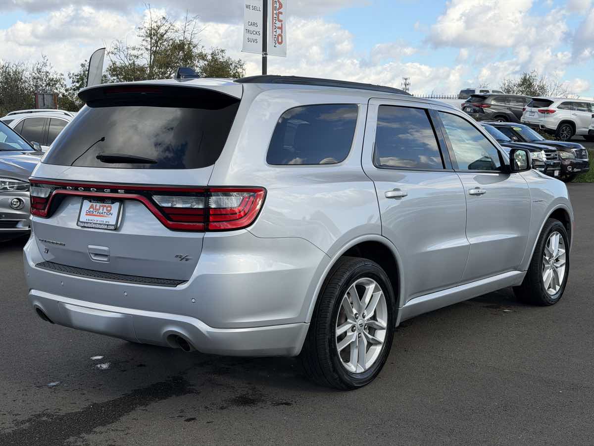 Photo 8 of this Dodge Durango