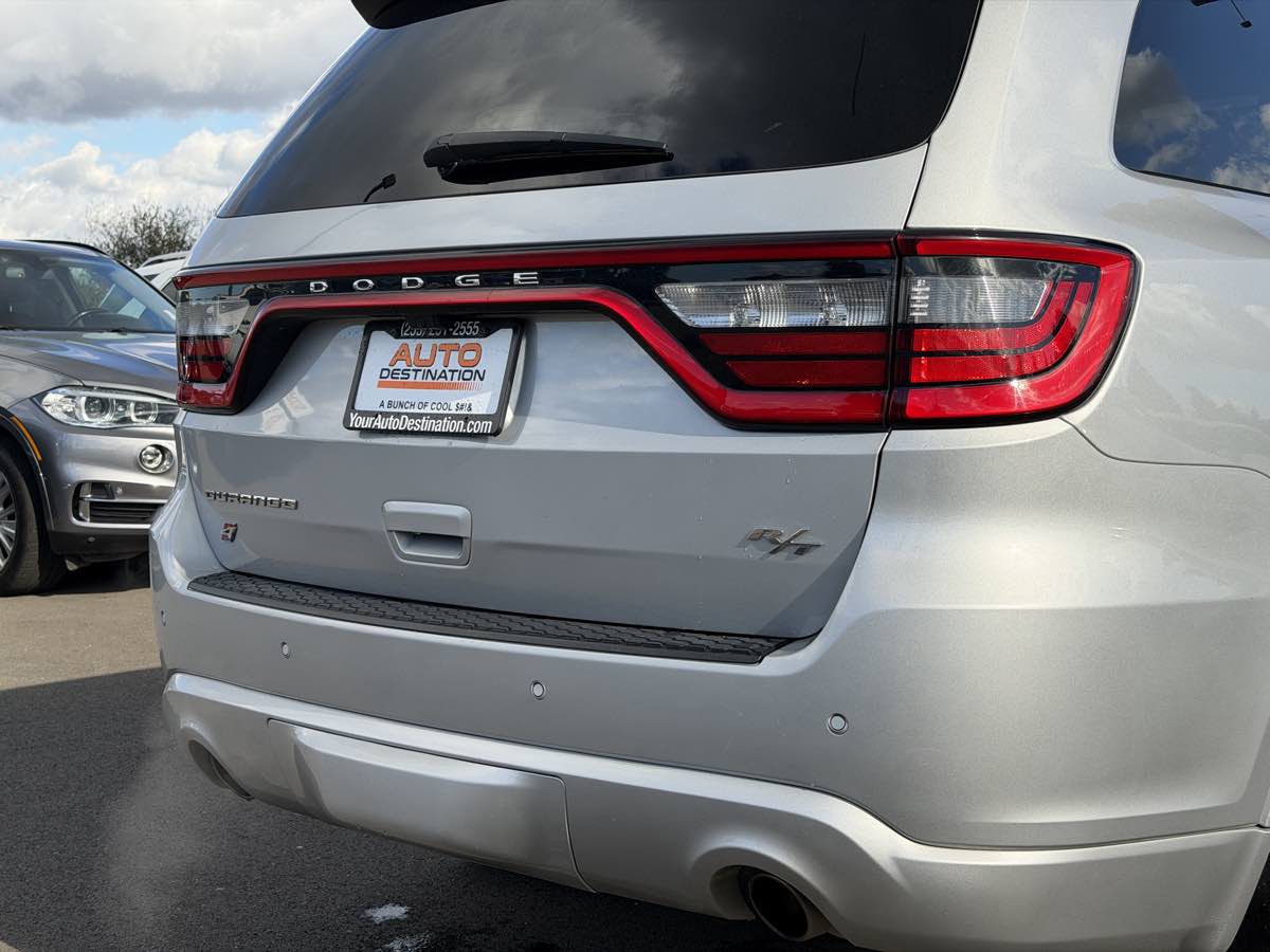Photo 10 of this Dodge Durango