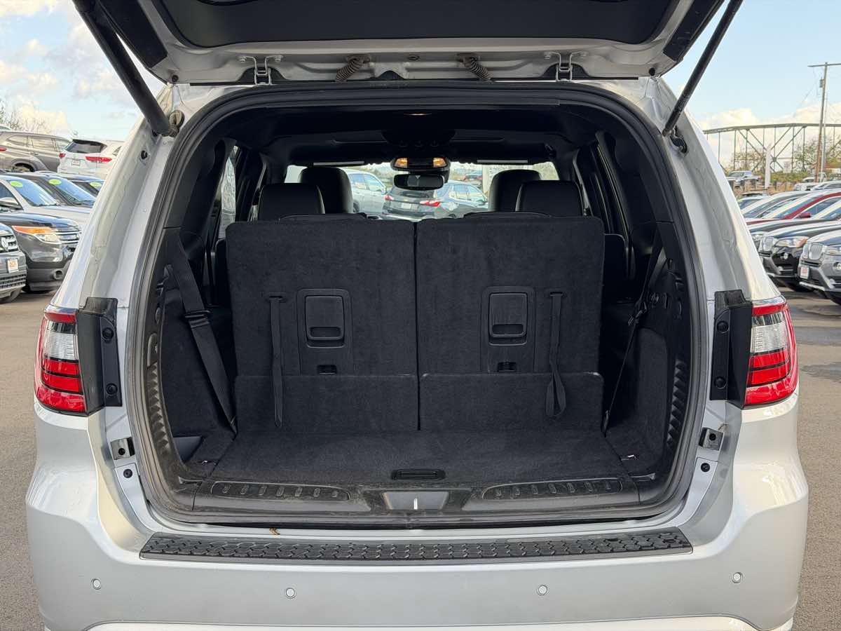 Photo 28 of this Dodge Durango